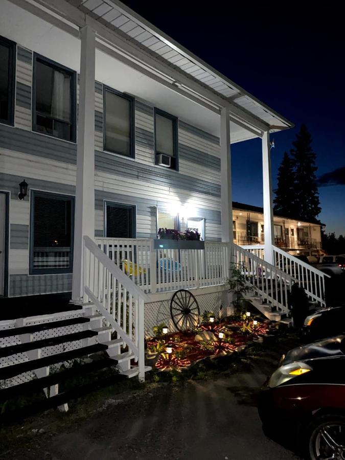 Bay Lake Inn - Frontiersman Motel Latchford Luaran gambar